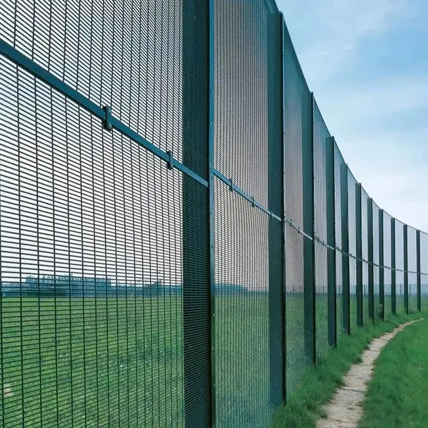 358 Fence: The perfect combination of durability and economy