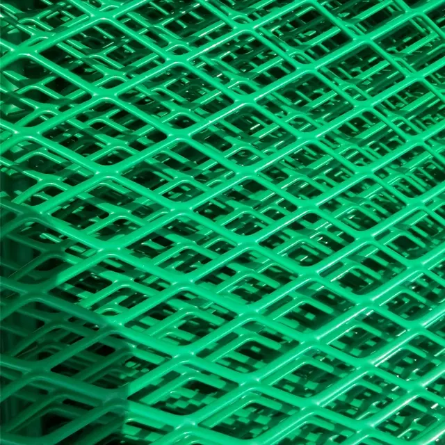 Anti-corrosion process method for the surface of dark green railway protective fence