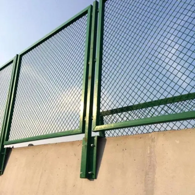 Galvanized steel mesh anti-throwing fence expanded mesh