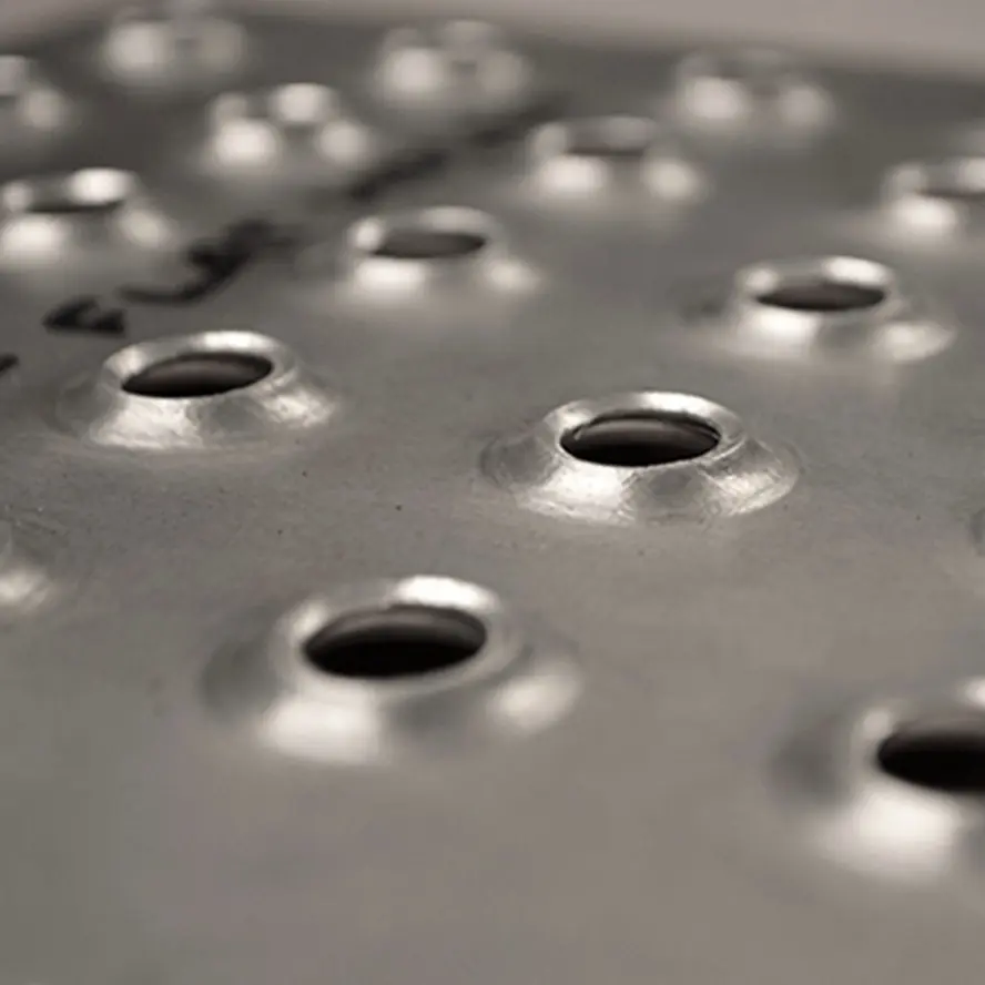 Metal anti-skid plate: durable and non-slip, worry-free travel