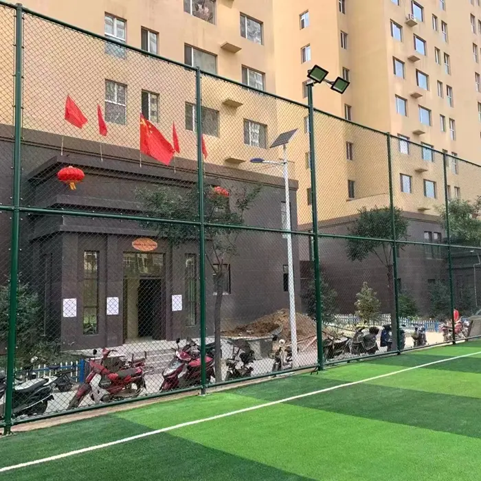 Stadium fence Football Field 2mm 3mm diameter Green color metal materials Court fence isolation net