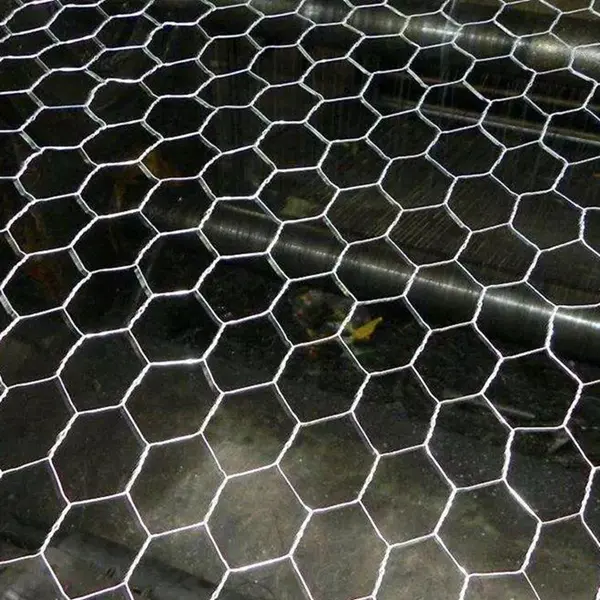Galvanized 1/2″ 3/4 inches hexagonal wire mesh fencing