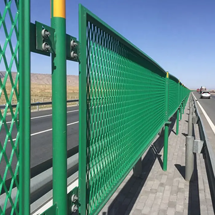 Principle and processing technology of highway guardrail net