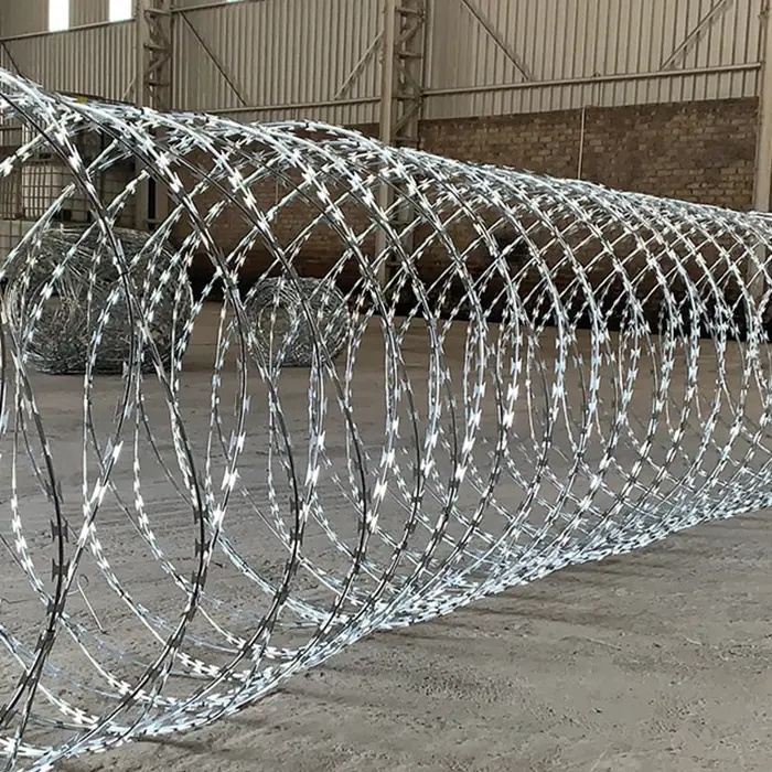 Garden fence roll razor wire fencing outdoor protection