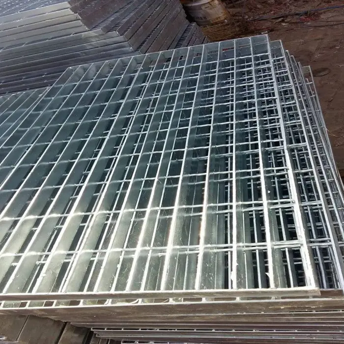 Causes of corrosion of stainless steel grating