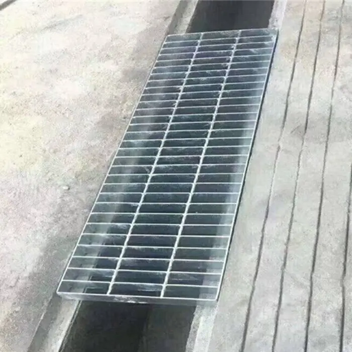 Storm Drain Cover Serrated Steel Grating For Ditch Gully Sump Pit Grate Cover