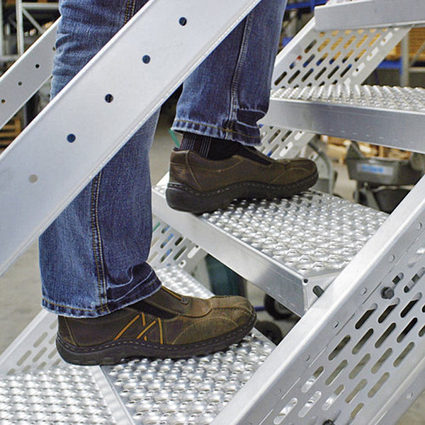 SS304 Anti Skid Perforated Plate and Safety Walkway Grating