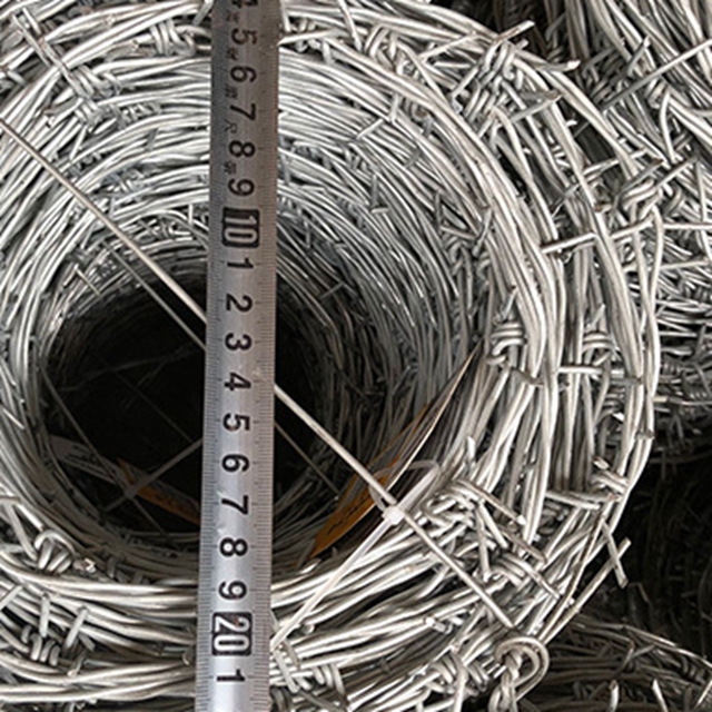 Airport anti-climbing isolation net hot dip galvanized barbed wire