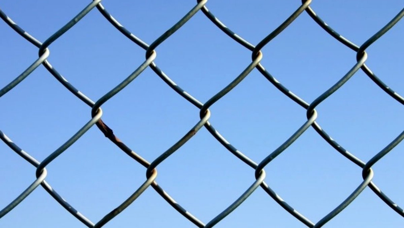 PVC coated garden chain link fence galvanized playground chain link fence