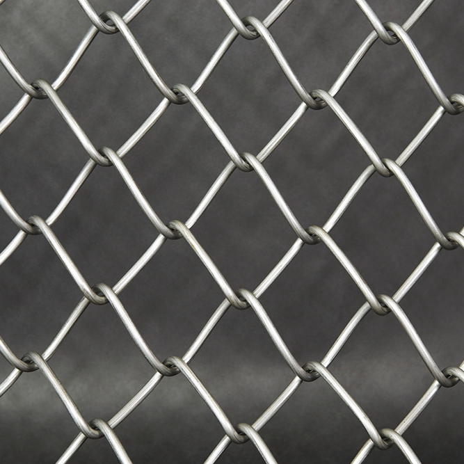 What are the commonly used chain link fence specifications? What are the commonly used chain link fence specifications?