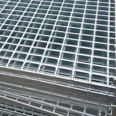 The introduction of steel grate The introduction of steel grate